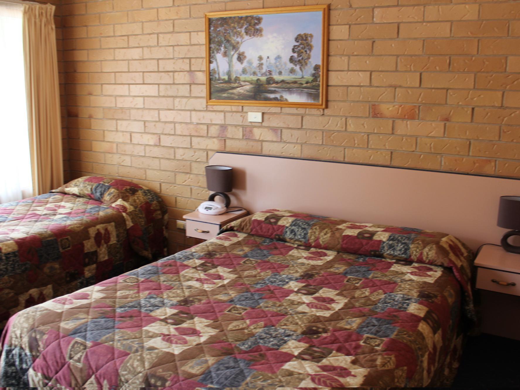 North Parkes Motel Exterior photo